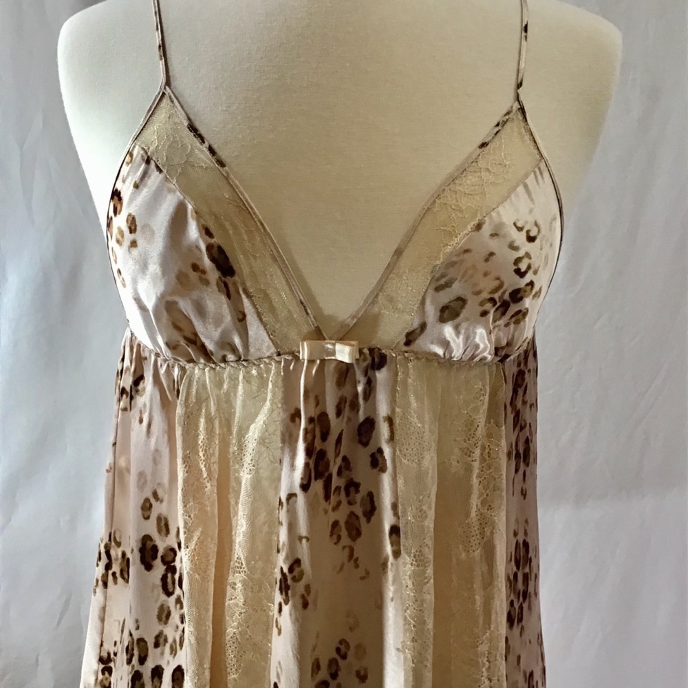 Victoria’s Secret animal print satin robe and gown - Picture 3 of 8